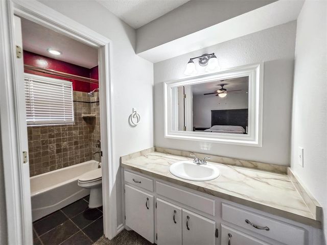 4150 W Evergreen Drive, Edmond, OK 73025