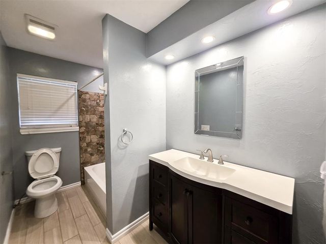 4150 W Evergreen Drive, Edmond, OK 73025