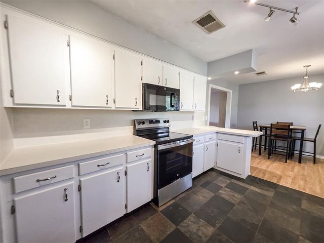 4150 W Evergreen Drive, Edmond, OK 73025