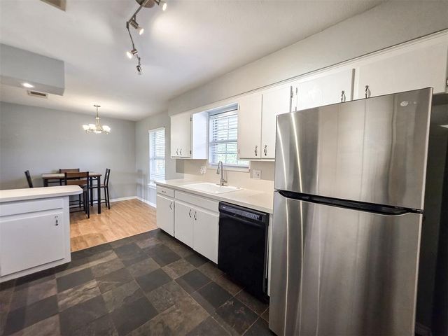 4150 W Evergreen Drive, Edmond, OK 73025