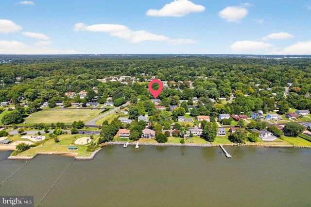 100 SUNSET DR, Annapolis, MD 21403