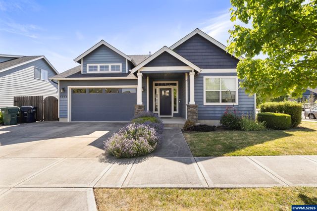 1293 S 9th St, Independence, OR 97351