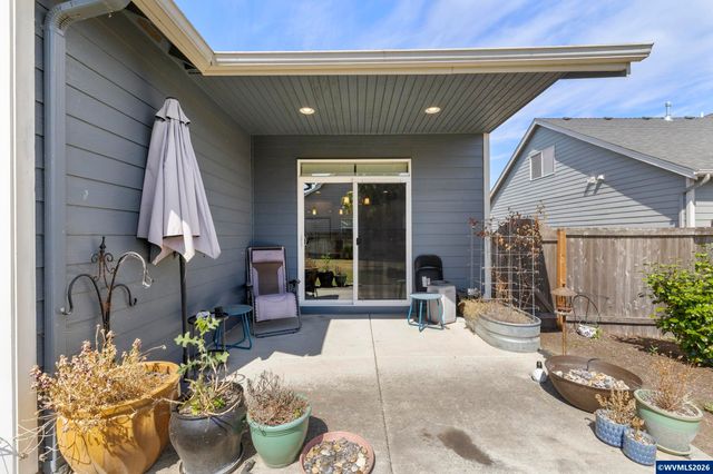 1293 S 9th St, Independence, OR 97351