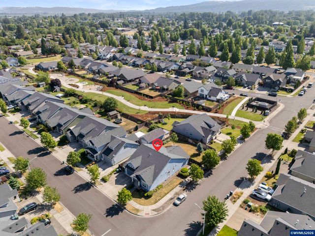 1293 S 9th St, Independence, OR 97351