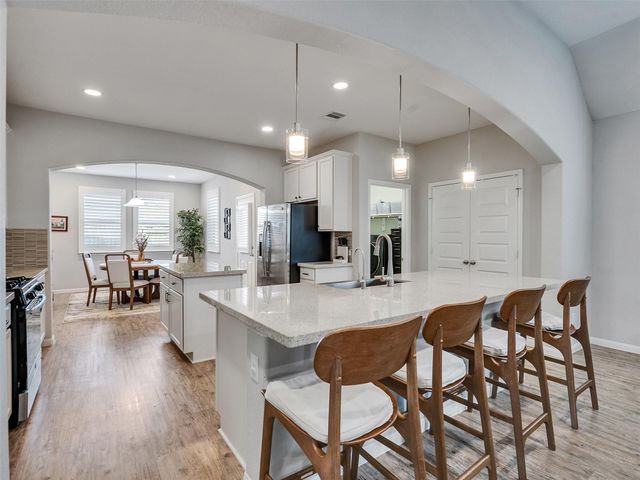 1841 Alyssa Way, Alvin, TX 77511