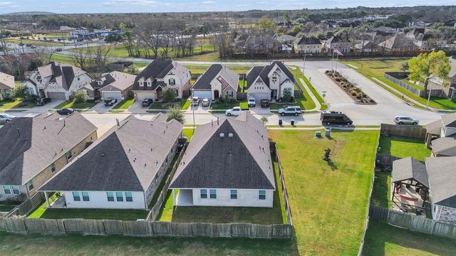 1841 Alyssa Way, Alvin, TX 77511