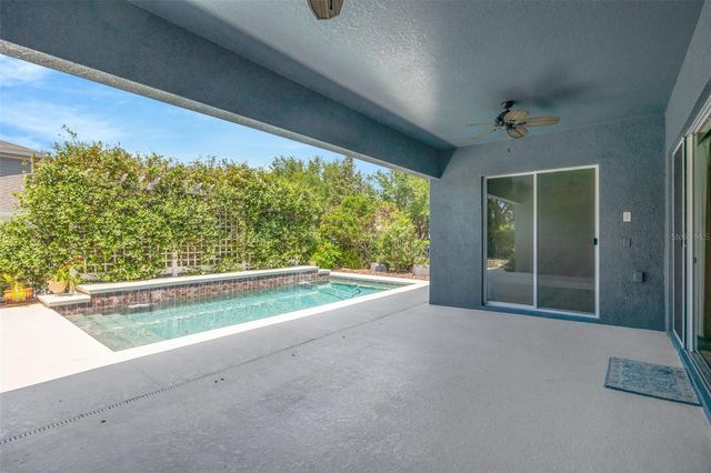 5201 SPARROWGLEN PLACE, Lithia, FL 33547