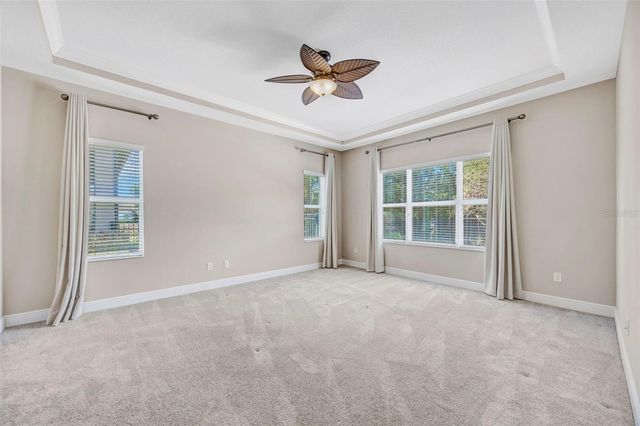 5201 SPARROWGLEN PLACE, Lithia, FL 33547