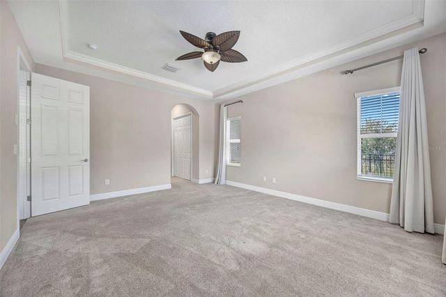 5201 SPARROWGLEN PLACE, Lithia, FL 33547