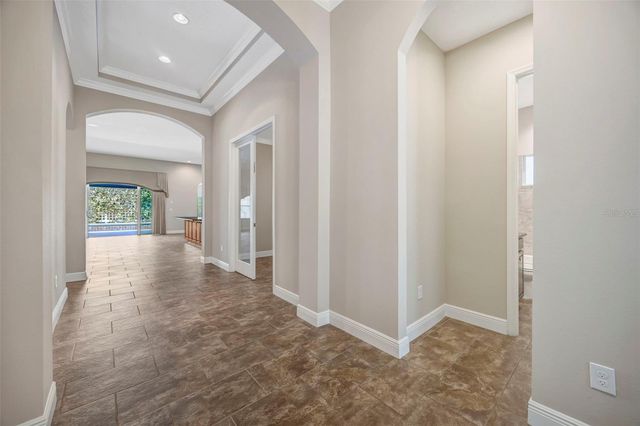 5201 SPARROWGLEN PLACE, Lithia, FL 33547