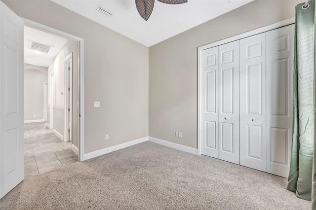 5201 SPARROWGLEN PLACE, Lithia, FL 33547