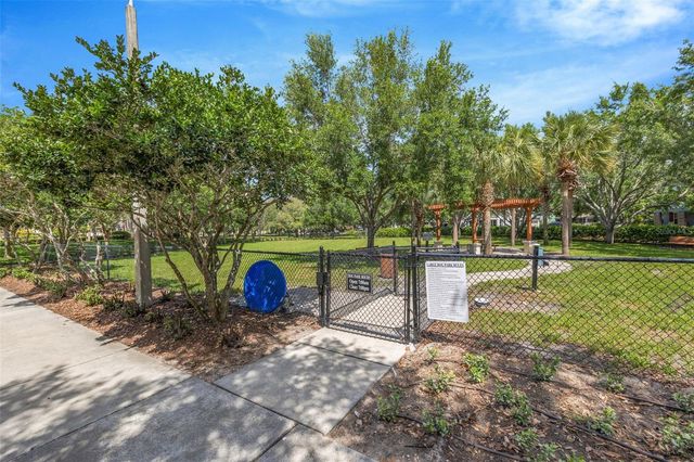 5201 SPARROWGLEN PLACE, Lithia, FL 33547
