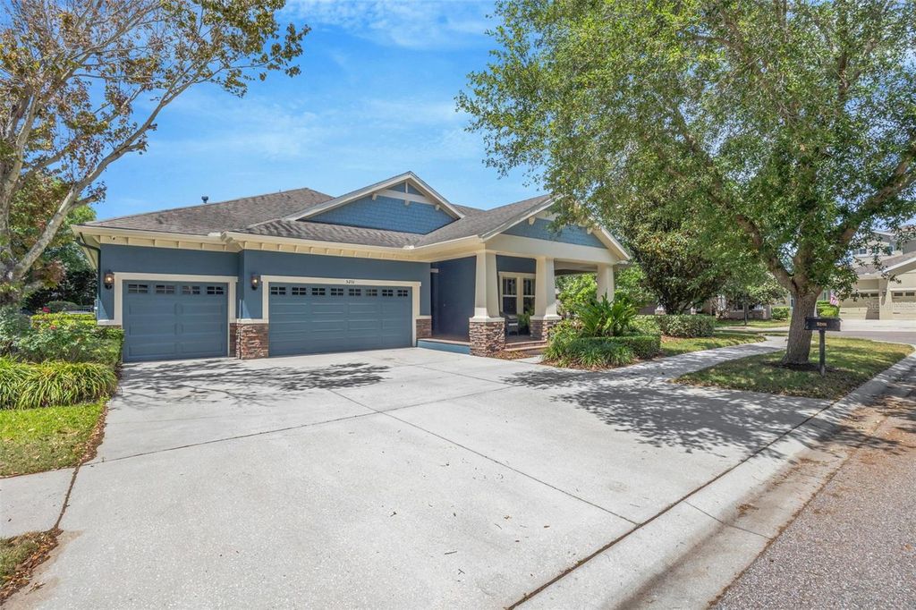 5201 SPARROWGLEN PLACE, Lithia, FL 33547