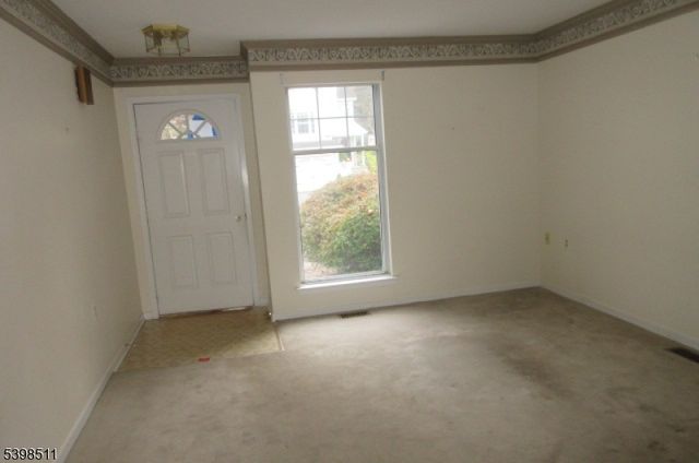 15 Ajax Ct, Allamuchy Twp., NJ 07840