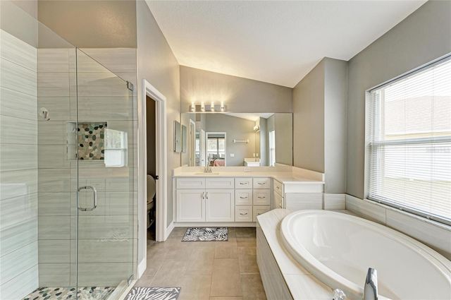 4966 BOOKELIA CIRCLE, Bradenton, FL 34203