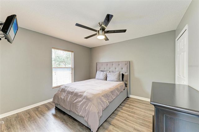 4966 BOOKELIA CIRCLE, Bradenton, FL 34203