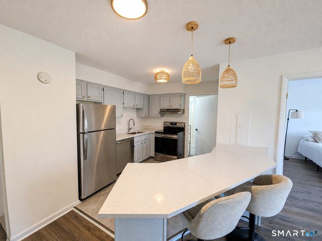 115 Short Beach Road 104, Stratford, CT 06615