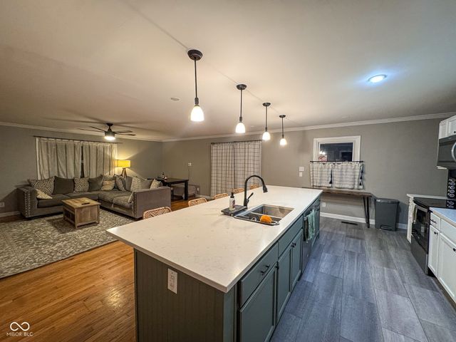 17 Morning Drive, Franklin, IN 46131