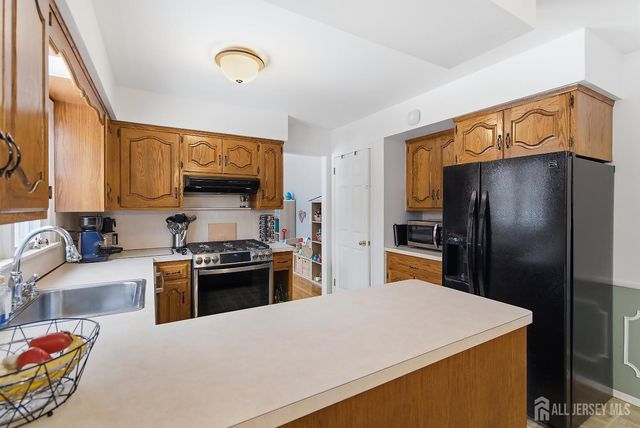 89 Central Avenue, East Brunswick, NJ 08816