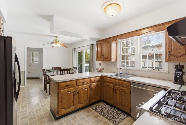 89 Central Avenue, East Brunswick, NJ 08816