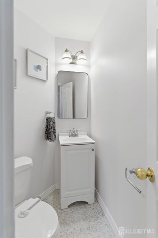 89 Central Avenue, East Brunswick, NJ 08816