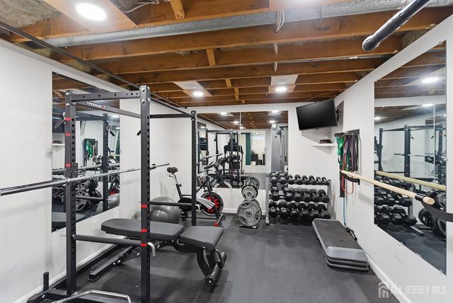 89 Central Avenue, East Brunswick, NJ 08816