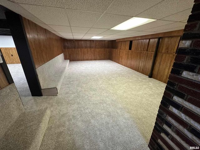 321 W MADISON Street, Metamora, IL 61548