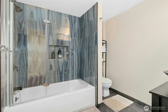 3012 E Ames Lake Drive NE, Redmond, WA 98053