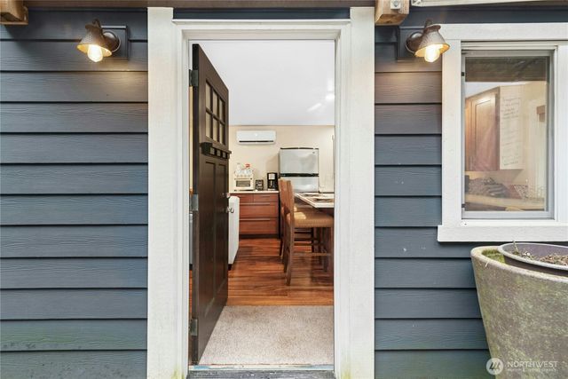 3012 E Ames Lake Drive NE, Redmond, WA 98053