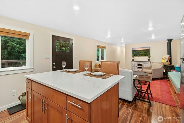 3012 E Ames Lake Drive NE, Redmond, WA 98053