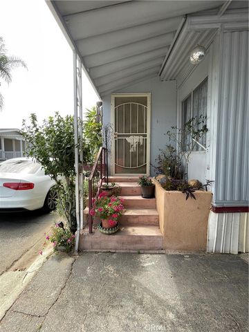 10001 Frontage Road 73, South Gate, CA 90280