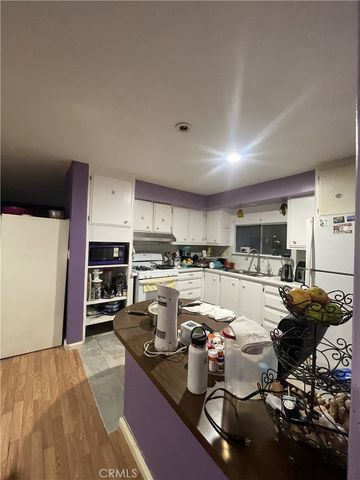 10001 Frontage Road 73, South Gate, CA 90280