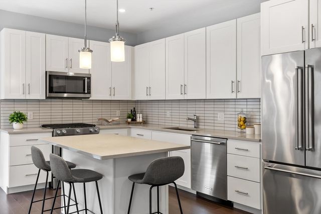 197 Washington Street 210, Somerville, MA 02143