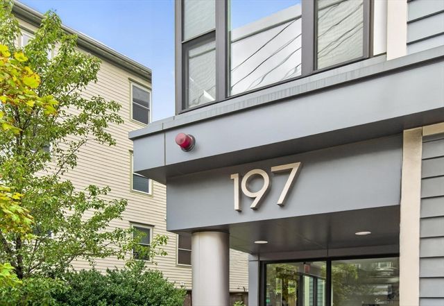 197 Washington Street 210, Somerville, MA 02143