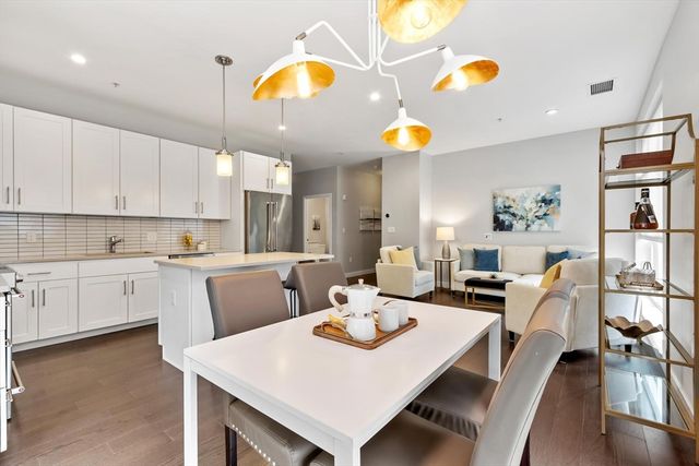 197 Washington Street 210, Somerville, MA 02143