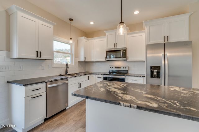 118 Emerald Drive, Greeneville, TN 37745