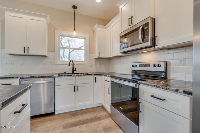 118 Emerald Drive, Greeneville, TN 37745