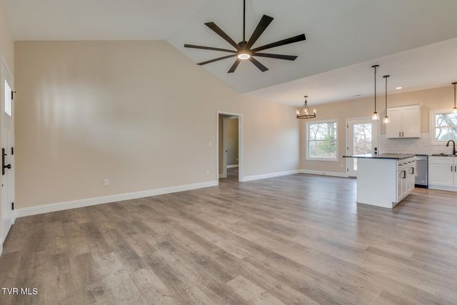 118 Emerald Drive, Greeneville, TN 37745