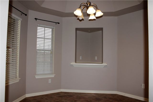 3358 Bluff Creek Loop, Springdale, AR 72764