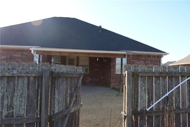 3358 Bluff Creek Loop, Springdale, AR 72764