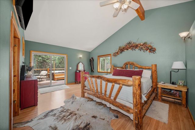 9114 S Thomas Mallen Rd, Cheney, WA 99004