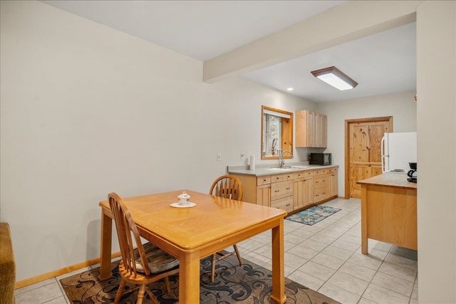 9114 S Thomas Mallen Rd, Cheney, WA 99004