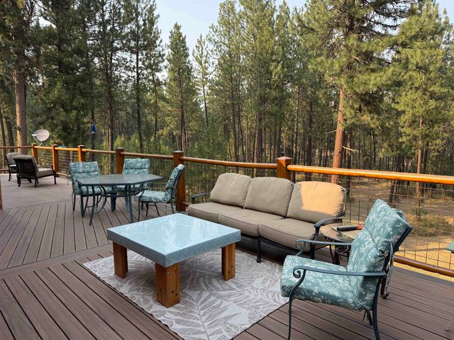 9114 S Thomas Mallen Rd, Cheney, WA 99004