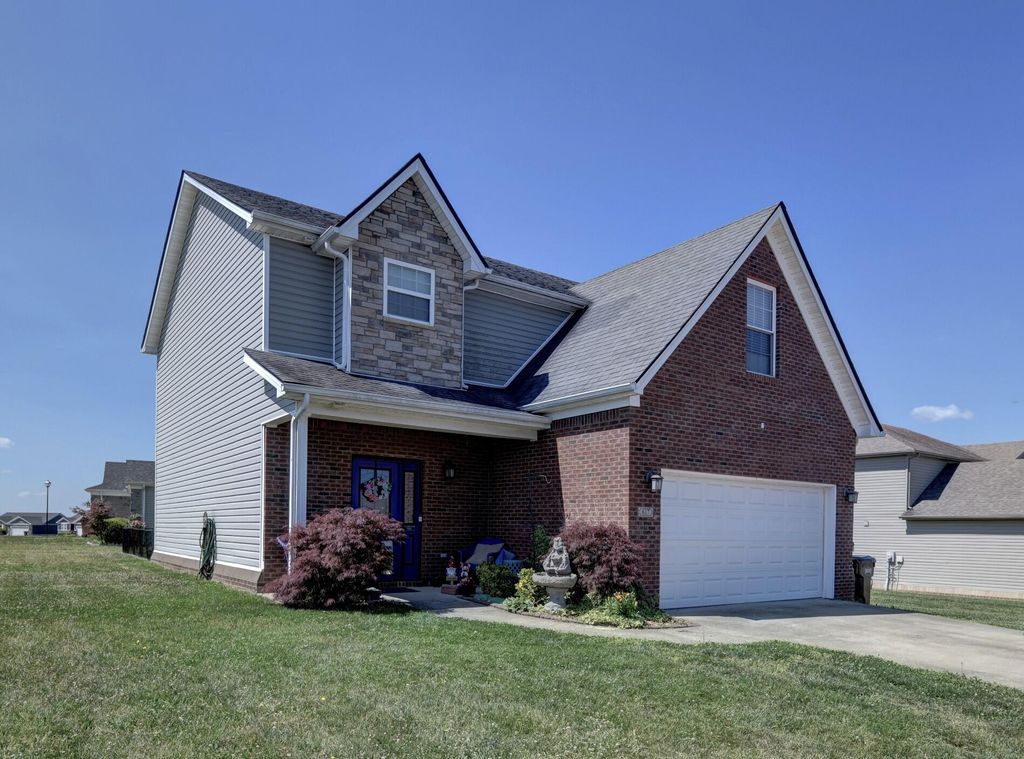 617 Fairfax Lane, Richmond, KY 40475