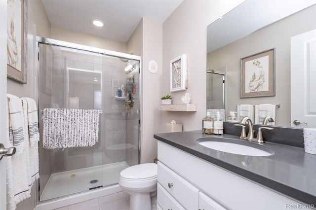 4580 Bradley Circle 24, Troy, MI 48085