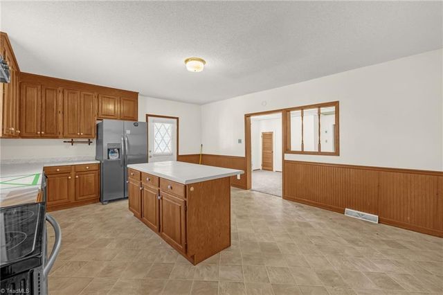 814 Martin Street, Eden, NC 27288