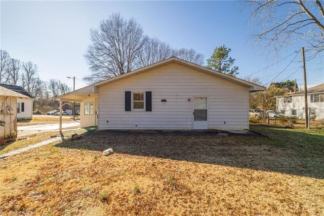 814 Martin Street, Eden, NC 27288