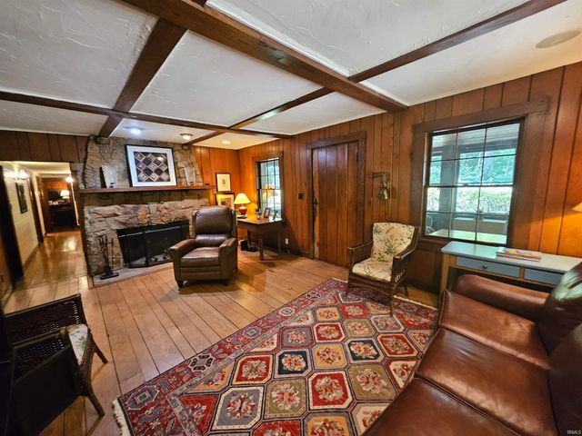 3525 Koring Road, Evansville, IN 47720