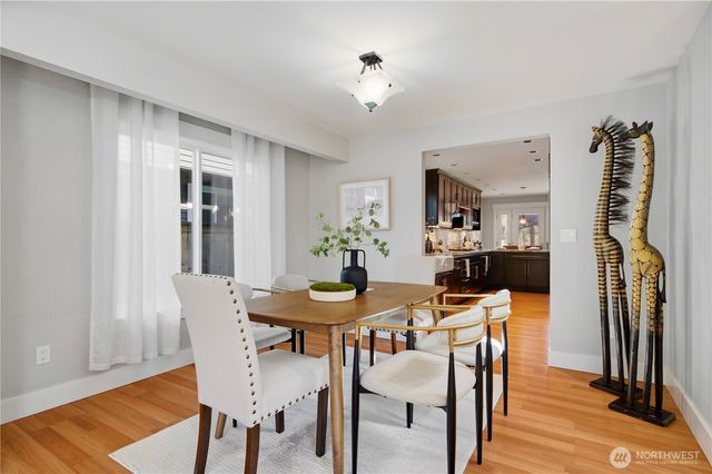 7210 120th Avenue NE, Kirkland, WA 98033