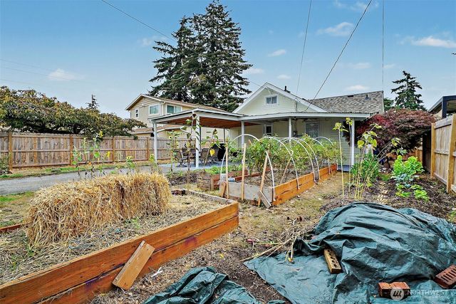 6616 S Oakes Street, Tacoma, WA 98409
